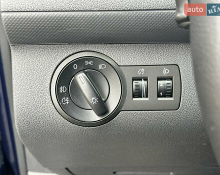 Фольксваген Кадди 2008 в Виннице на Automoto.ua Синий Фольксваген Кадди, объемом двигателя 1.6 л и пробегом 221 тыс. км за 7999 $, фото 42 на Automoto.ua