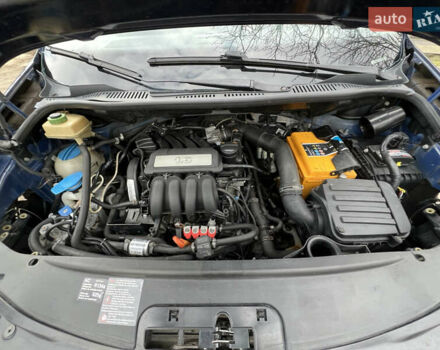 Синій Фольксваген Кадді, об'ємом двигуна 1.6 л та пробігом 400 тис. км за 5200 $, фото 7 на Automoto.ua