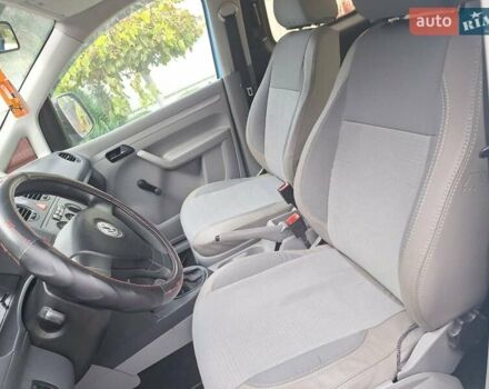 Фольксваген Кадди 2008 в Черкассах на Automoto.ua Синий Фольксваген Кадди, объемом двигателя 2 л и пробегом 249 тыс. км за 5500 $, фото 5 на Automoto.ua