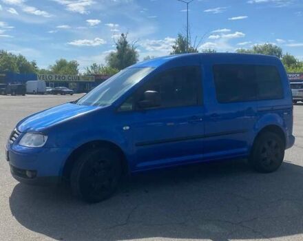 Синий Фольксваген Кадди, объемом двигателя 1.6 л и пробегом 322 тыс. км за 7199 $, фото 3 на Automoto.ua