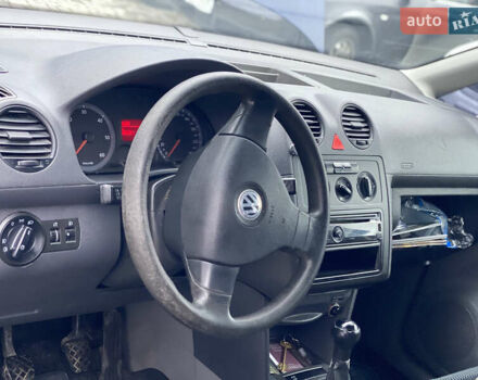 Синий Фольксваген Кадди, объемом двигателя 2 л и пробегом 175 тыс. км за 5350 $, фото 7 на Automoto.ua