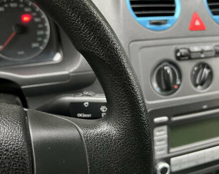 Фольксваген Кадди 2008 в Кропивницком (Кировограде) на Automoto.ua Синий Фольксваген Кадди, объемом двигателя 1.6 л и пробегом 214 тыс. км за 8100 $, фото 27 на Automoto.ua