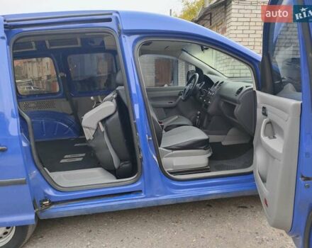 Синий Фольксваген Кадди, объемом двигателя 1.4 л и пробегом 250 тыс. км за 5950 $, фото 9 на Automoto.ua