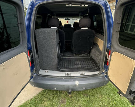 Синий Фольксваген Кадди, объемом двигателя 1.9 л и пробегом 330 тыс. км за 8800 $, фото 8 на Automoto.ua