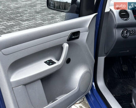 Синий Фольксваген Кадди, объемом двигателя 1.9 л и пробегом 361 тыс. км за 7650 $, фото 9 на Automoto.ua