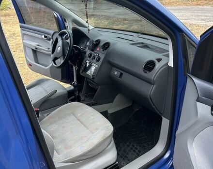 Синій Фольксваген Кадді, об'ємом двигуна 1.9 л та пробігом 241 тис. км за 8999 $, фото 18 на Automoto.ua