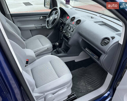 Синий Фольксваген Кадди, объемом двигателя 1.39 л и пробегом 266 тыс. км за 7499 $, фото 34 на Automoto.ua