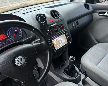 Синій Фольксваген Кадді, об'ємом двигуна 1.9 л та пробігом 241 тис. км за 8999 $, фото 11 на Automoto.ua