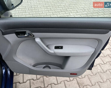 Синий Фольксваген Кадди, объемом двигателя 1.39 л и пробегом 266 тыс. км за 7499 $, фото 31 на Automoto.ua