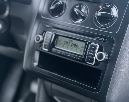 Синий Фольксваген Кадди, объемом двигателя 1.9 л и пробегом 239 тыс. км за 7300 $, фото 22 на Automoto.ua