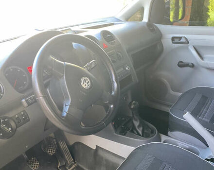 Синий Фольксваген Кадди, объемом двигателя 1.9 л и пробегом 235 тыс. км за 6200 $, фото 8 на Automoto.ua