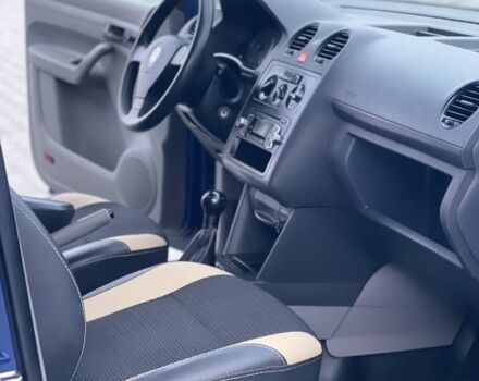 Синий Фольксваген Кадди, объемом двигателя 1.9 л и пробегом 239 тыс. км за 7300 $, фото 18 на Automoto.ua