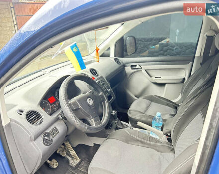 Синий Фольксваген Кадди, объемом двигателя 1.9 л и пробегом 252 тыс. км за 8500 $, фото 8 на Automoto.ua