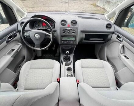 Синій Фольксваген Кадді, об'ємом двигуна 1.6 л та пробігом 206 тис. км за 5000 $, фото 5 на Automoto.ua