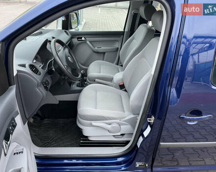 Синий Фольксваген Кадди, объемом двигателя 1.39 л и пробегом 266 тыс. км за 7499 $, фото 24 на Automoto.ua