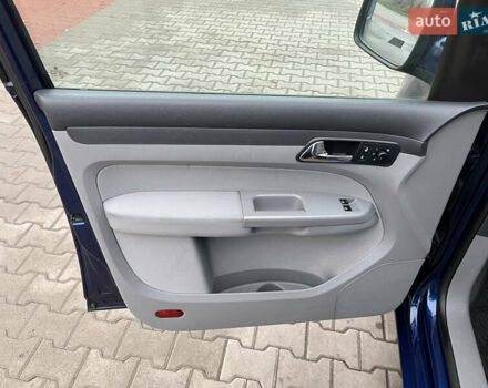 Синий Фольксваген Кадди, объемом двигателя 1.39 л и пробегом 266 тыс. км за 7499 $, фото 22 на Automoto.ua