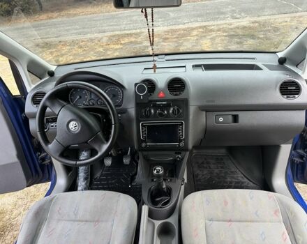 Синій Фольксваген Кадді, об'ємом двигуна 1.9 л та пробігом 241 тис. км за 8999 $, фото 20 на Automoto.ua