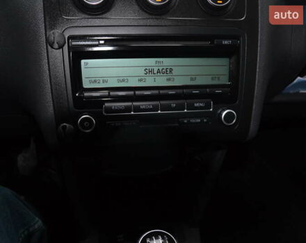 Синій Фольксваген Кадді, об'ємом двигуна 1.6 л та пробігом 216 тис. км за 9950 $, фото 32 на Automoto.ua