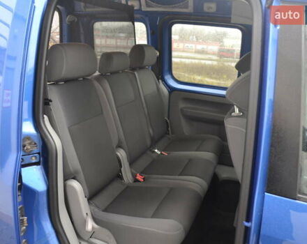 Синій Фольксваген Кадді, об'ємом двигуна 1.6 л та пробігом 216 тис. км за 9950 $, фото 26 на Automoto.ua