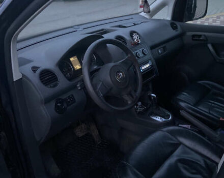 Синий Фольксваген Кадди, объемом двигателя 1.6 л и пробегом 186 тыс. км за 6800 $, фото 13 на Automoto.ua