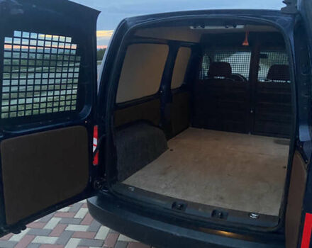 Синий Фольксваген Кадди, объемом двигателя 1.6 л и пробегом 186 тыс. км за 6800 $, фото 11 на Automoto.ua