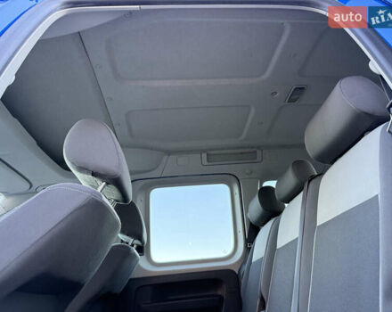 Синий Фольксваген Кадди, объемом двигателя 0 л и пробегом 246 тыс. км за 10850 $, фото 63 на Automoto.ua