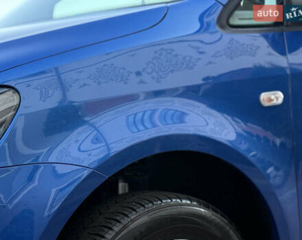 Синий Фольксваген Кадди, объемом двигателя 0 л и пробегом 246 тыс. км за 10850 $, фото 31 на Automoto.ua