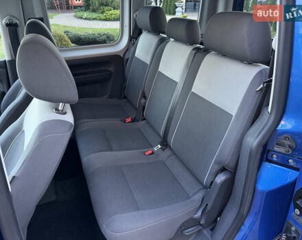 Синий Фольксваген Кадди, объемом двигателя 0 л и пробегом 246 тыс. км за 10850 $, фото 58 на Automoto.ua