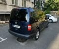 Синий Фольксваген Кадди, объемом двигателя 1.6 л и пробегом 252 тыс. км за 9000 $, фото 4 на Automoto.ua