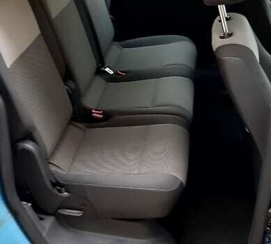 Синій Фольксваген Кадді, об'ємом двигуна 1.2 л та пробігом 251 тис. км за 6300 $, фото 5 на Automoto.ua