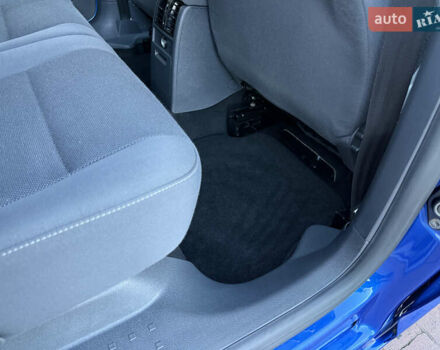 Синий Фольксваген Кадди, объемом двигателя 0 л и пробегом 246 тыс. км за 10850 $, фото 69 на Automoto.ua