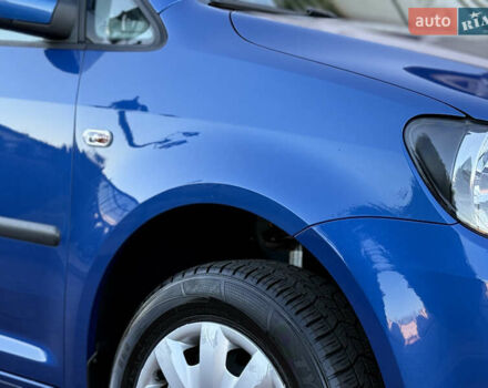 Синий Фольксваген Кадди, объемом двигателя 0 л и пробегом 246 тыс. км за 10850 $, фото 18 на Automoto.ua