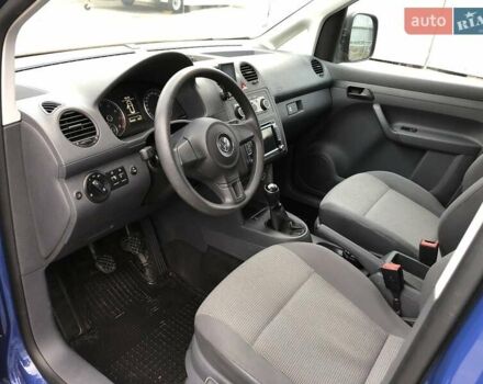 Синій Фольксваген Кадді, об'ємом двигуна 2 л та пробігом 200 тис. км за 10500 $, фото 29 на Automoto.ua