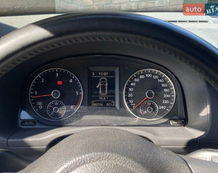 Синий Фольксваген Кадди, объемом двигателя 1.6 л и пробегом 286 тыс. км за 9600 $, фото 9 на Automoto.ua