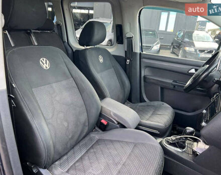 Синий Фольксваген Кадди, объемом двигателя 2 л и пробегом 275 тыс. км за 12590 $, фото 31 на Automoto.ua