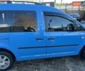 Синій Фольксваген Кадді, об'ємом двигуна 1.6 л та пробігом 296 тис. км за 10000 $, фото 7 на Automoto.ua