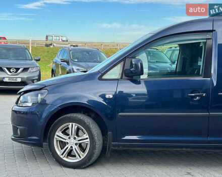 Синий Фольксваген Кадди, объемом двигателя 2 л и пробегом 275 тыс. км за 12590 $, фото 2 на Automoto.ua