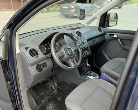 Синий Фольксваген Кадди, объемом двигателя 1.6 л и пробегом 183 тыс. км за 12499 $, фото 13 на Automoto.ua