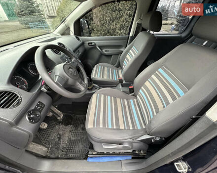 Синий Фольксваген Кадди, объемом двигателя 2 л и пробегом 202 тыс. км за 8500 $, фото 12 на Automoto.ua