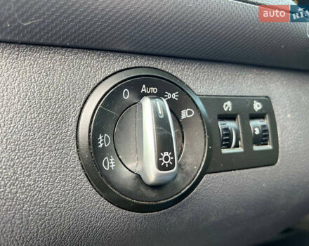 Синий Фольксваген Кадди, объемом двигателя 2 л и пробегом 275 тыс. км за 12590 $, фото 17 на Automoto.ua