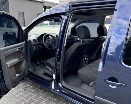 Синий Фольксваген Кадди, объемом двигателя 1.6 л и пробегом 204 тыс. км за 11400 $, фото 11 на Automoto.ua