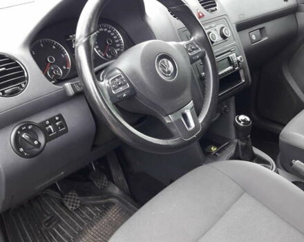 Синий Фольксваген Кадди, объемом двигателя 1.6 л и пробегом 270 тыс. км за 11400 $, фото 9 на Automoto.ua