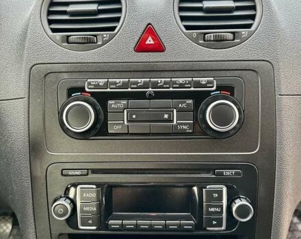 Синій Фольксваген Кадді, об'ємом двигуна 1.6 л та пробігом 230 тис. км за 12950 $, фото 28 на Automoto.ua