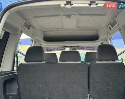 Синій Фольксваген Кадді, об'ємом двигуна 1.6 л та пробігом 251 тис. км за 12000 $, фото 22 на Automoto.ua