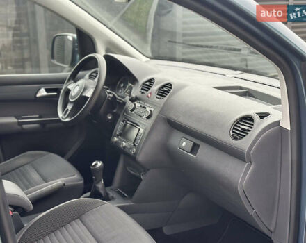 Фольксваген Кадди 2014 в Луцке на Automoto.ua Синий Фольксваген Кадди, объемом двигателя 1.6 л и пробегом 237 тыс. км за 12450 $, фото 32 на Automoto.ua