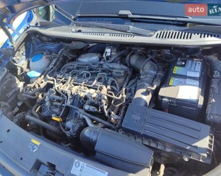 Синій Фольксваген Кадді, об'ємом двигуна 1.97 л та пробігом 181 тис. км за 17000 $, фото 5 на Automoto.ua