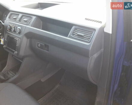 Фольксваген Кадди 2015 в Черкассах на Automoto.ua Синий Фольксваген Кадди, объемом двигателя 2 л и пробегом 302 тыс. км за 14500 $, фото 3 на Automoto.ua