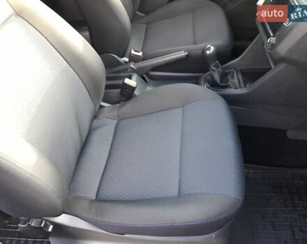 Фольксваген Кадди 2015 в Черкассах на Automoto.ua Синий Фольксваген Кадди, объемом двигателя 2 л и пробегом 302 тыс. км за 14500 $, фото 4 на Automoto.ua