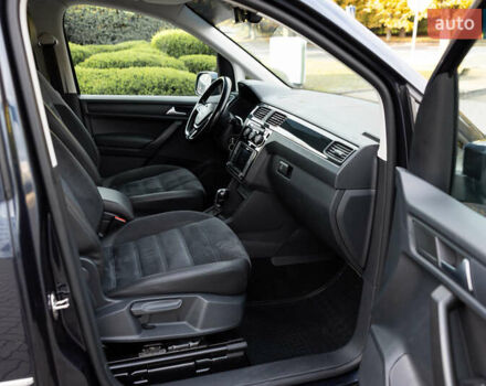 Синий Фольксваген Кадди, объемом двигателя 2 л и пробегом 257 тыс. км за 18800 $, фото 58 на Automoto.ua