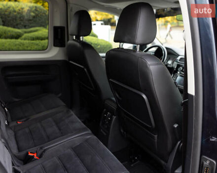 Синий Фольксваген Кадди, объемом двигателя 2 л и пробегом 257 тыс. км за 18800 $, фото 67 на Automoto.ua